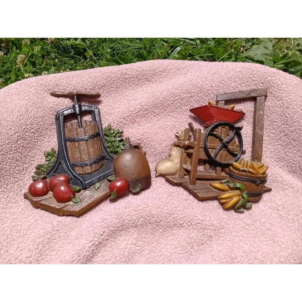 Vintage 1978 Homco Metal Wall Plaque Farmhouse Decor Apple Corn Kitchen Rustic